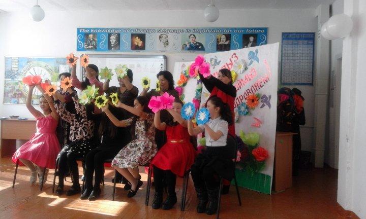 «Шешеге қарап қыз өсер» тақырыбында  6 «а» сыныбындағы сайыс